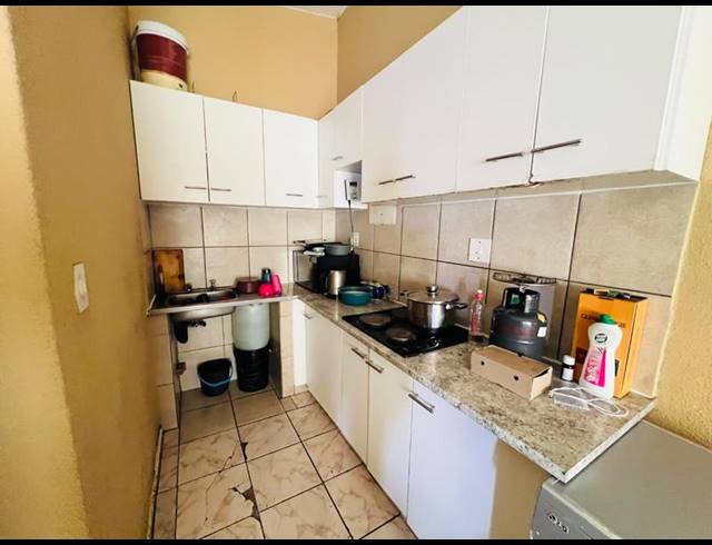 2 BEDROOM HOUSE FOR SALE IN BLOUBOSRAND